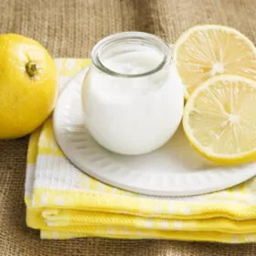 ماسک ماست و آبلیمو برای رفع تیرگی بیکینی