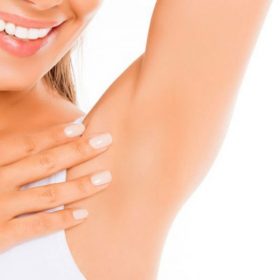 طرز استفاده از موم برای اپیلاسیون زیر بغل