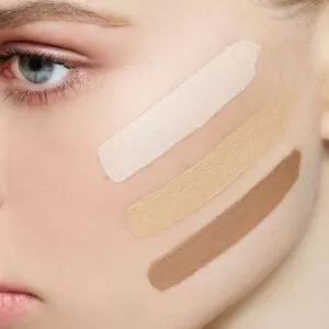 تفاوت ضد آفتاب رنگی و بی رنگ