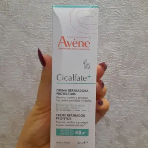 کرم ترمیم کننده اون سیکالفیت – اورجینال Avene با بسته بندی جدید