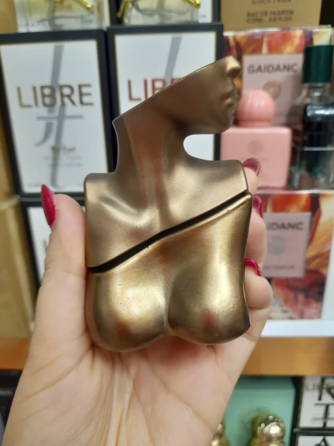عطر شرکتی بیلی ایلیش 30 میل زنانه با رایحه گرم و شیرین